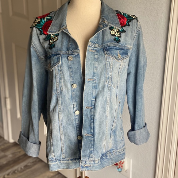 GAP Jackets & Blazers - Gap Jean Jacket With Patches